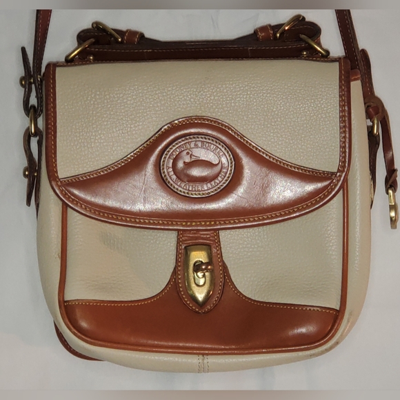 Dooney & Bourke Handbags - Vintage Dooney & Bourke square messenger bag/satchel/crossbody in cream & brown
